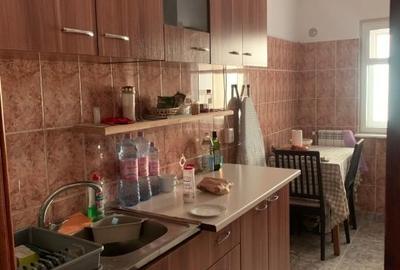 Apartament 3 cam, vedere la Bd Tomis-Dacia, etaj 3, centrala termica, luminos - 4