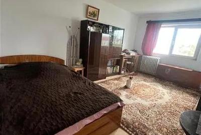 Apartament cu 2 camere decomandat în Berceni - 8