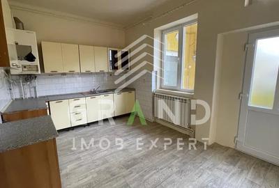 Ap 2 camere DECOMANDAT, CURTE INTERIOARA, PARCARE, PET-FRIENDLY, zona Centru