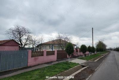 Casă cu 5 camere în Scorțaru Vechi - 2