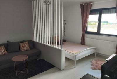 Garsonieră decomandată în Central