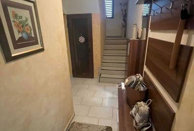 Casă cu 3 camere cu Teren 463 Mp în Urișor - 1