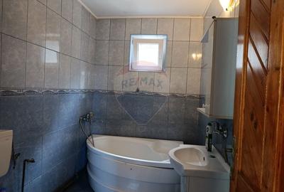 Casă cu 3 camere cu Teren 352 Mp în Nord-Est - 7