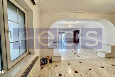 Casă cu 5 camere cu Canalizare în Colentina - 2