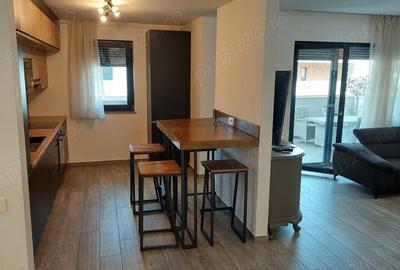 Apartament cu 3 camere semidecomandat în Central - 5