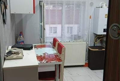 Garsonieră semidecomandată în Central - 1