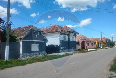 Casa la tara in satul Retis, comuna Bradeni, aproape de ... - 16