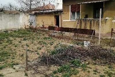 Casă cu 2 camere cu Teren 506 Mp în Plopi - 9