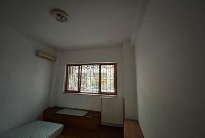 Vânzare |  2 Camere |  Ultracentral | Terasă + Boxă | Potențial Ridicat | - 2