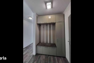 Apartament cu 2 camere decomandat în Tractorul - 3