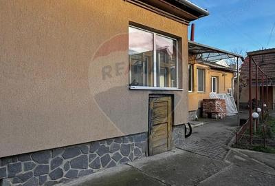 Casă cu 3 camere cu Teren 572 Mp în Central - 4