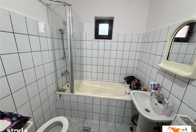 Casă cu 3 camere cu Teren 240 Mp în Cetate - 2