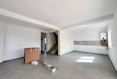 Casă individuală cu 5 camere în Moșnița Nouă