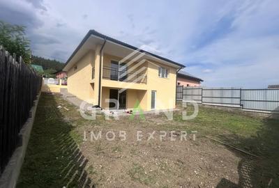 De vanzare casa noua construita cu teren de 400 mp , ideala pentru familie/cuplu - 3