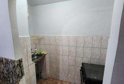 Inchiriez apartament cu 2 camere in zona Bucovinei - 4