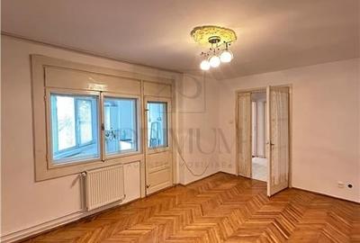 DOROBANRILOR - 2 Camere - ETAJ 1 - Decomandat - 1