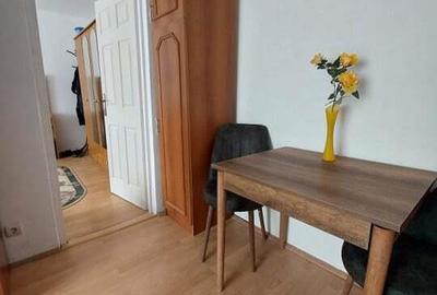 Inchiriez apartament 2 cam nedec zona Govandari,Micro 4 - 13