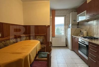 Apartament cu 3 camere decomandat în Corina - 1