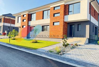 Duplex cu 4 camere cu Canalizare în Dezmir - 1
