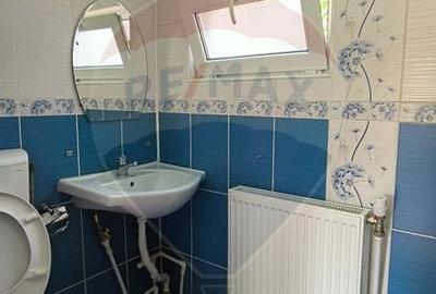 Casă cu 3 camere cu Canalizare în Nord-Est - 22