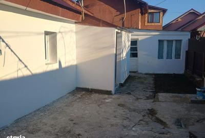 Casă cu 3 camere cu Teren 104 Mp în 23 August - 9