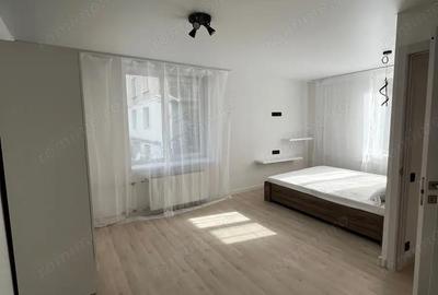 Garsonieră decomandată în Herăstrău