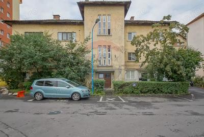 Apartament de inchiriat, Brasovul Vechi, posibil cabinet medical