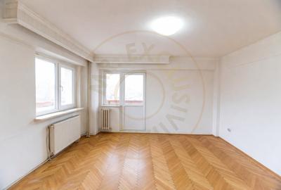 Apartament cu 2 camere decomandat în Central - 1