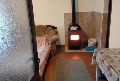 Casă cu 3 camere cu Teren 20 Mp în Petrești - 3