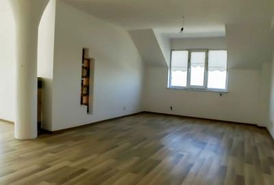 Casă cu 4 camere în Central - 5