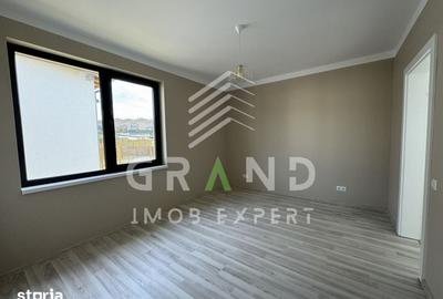 Casă cu 6 camere cu Teren 350 Mp în Feleacu - 1
