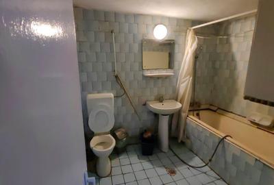 Casă cu 4 camere decomandat cu Teren 246 Mp în Grivița - 6