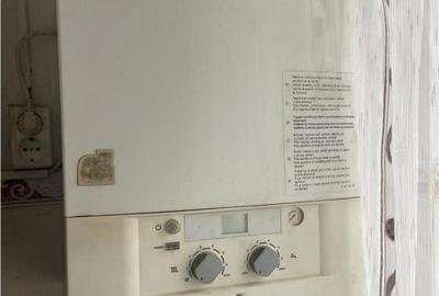 Apartament 3 camere , zona Cartier Gara , et 3/4 , 60 mp , c - 8