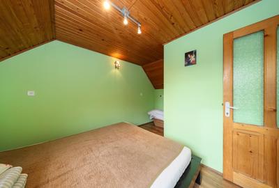 Casă individuală cu 7 camere cu Canalizare în Vest - 37