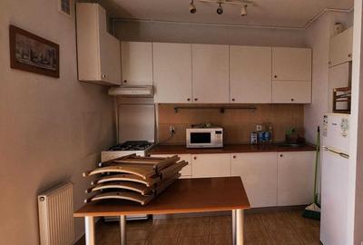Apartament cu 2 camere semidecomandat, mobilat în Titan - 2