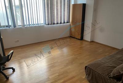Apartament cu 2 camere semidecomandat în Unirii
