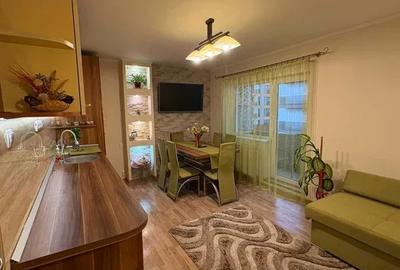 Apartament cu 3 camere semidecomandat, mobilat în Între Lacuri - 3