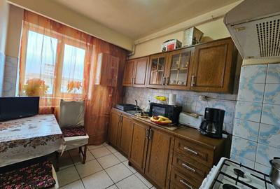 Apartament 2 camere, zona Scoala Generala Andrei Saguna - 2