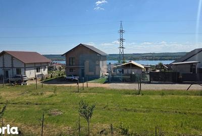 Casă cu 6 camere cu Teren 750 Mp în Schela - 3