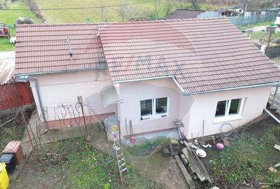 Casă cu 3 camere cu Teren 545 Mp în Central - 3