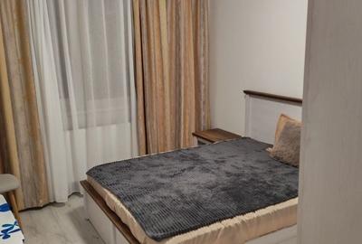 Apartament cu 2 camere decomandat în Roșu