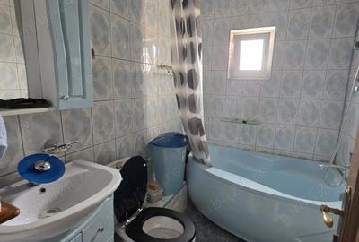 De vanzare Apartament 2 camere decomandat.Etaj 4 4 | 50,48 mp utili +3,34 mp balcon | Targu Jiu - 5