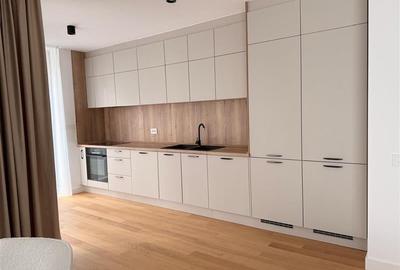Apartament cu 4 camere decomandat în Pipera - 9