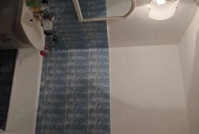 Apartament cu 3 camere semidecomandat în Central - 1