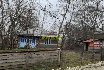 Casă individuală cu 3 camere cu Canalizare în Rediu (Rădăuți-Prut) - 1