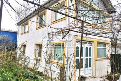 Casă cu Teren 853 Mp în Bârlad - 8