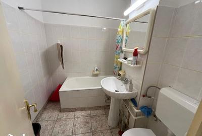 Apartament cu 3 camere decomandat în Prundu - 6