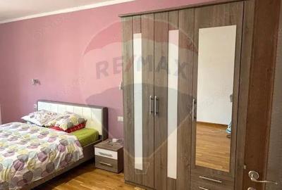 Casa / Vila cu 5 camere de vanzare - 7