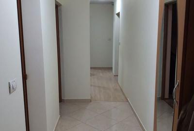 Apartament cu 4 camere decomandat în Ampoi 3 - 1