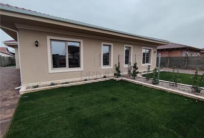 Duplex mobilat si utilat de lux - toate utilitatile - aproape de LIDL. - 1